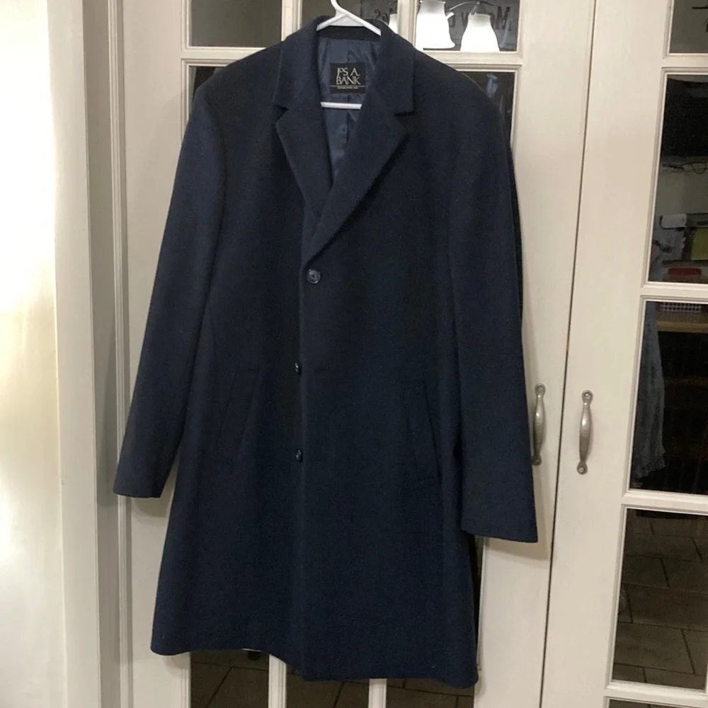 Jos A Banks long top coat